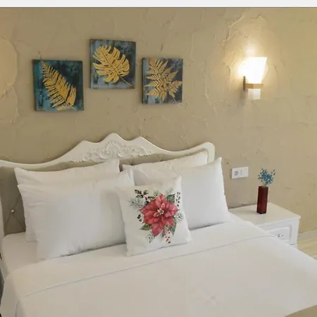 716 Hotel