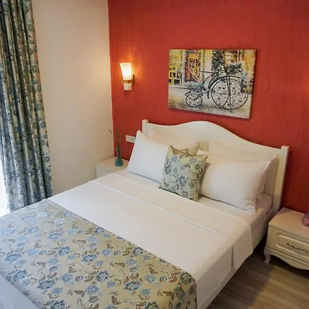 716 Hotel