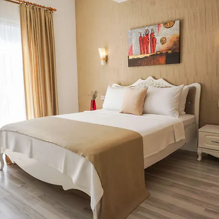 716 Hotel 2*