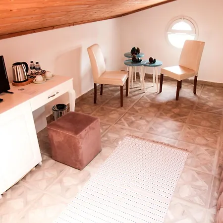 716 Szálloda 2*