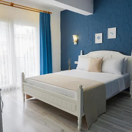 Hotel 716